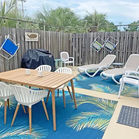 A4Spv 3Br/2B Condo Close To The Beach With Pool